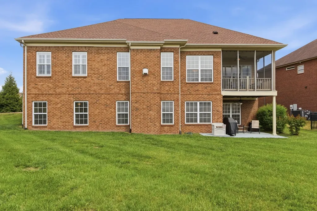2083 Autumn Ridge Way Spring Hill TN 37174