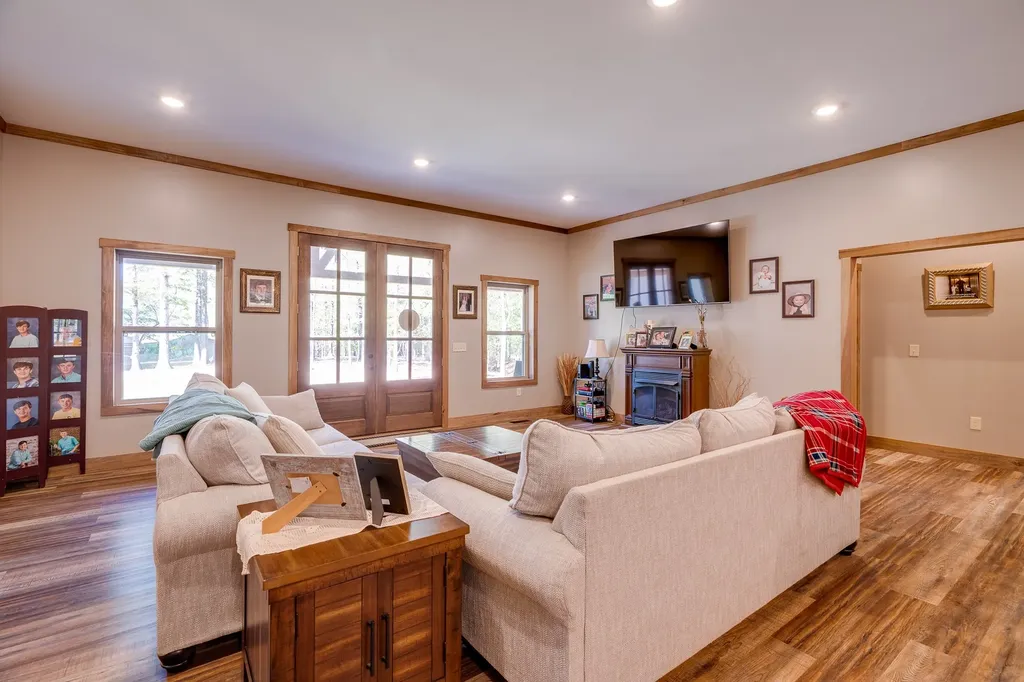 14 Ashley Court Lawrenceburg TN 38464