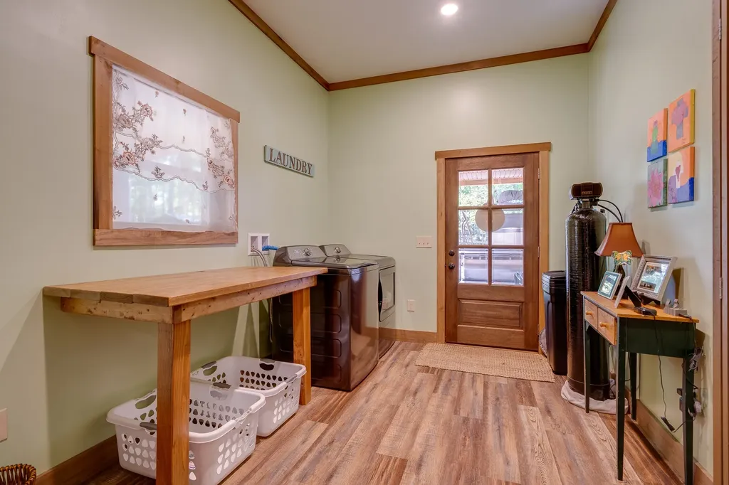 14 Ashley Court Lawrenceburg TN 38464