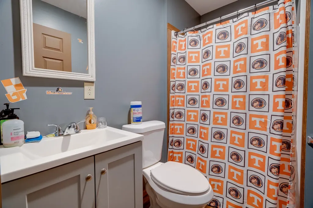 14 Ashley Court Lawrenceburg TN 38464