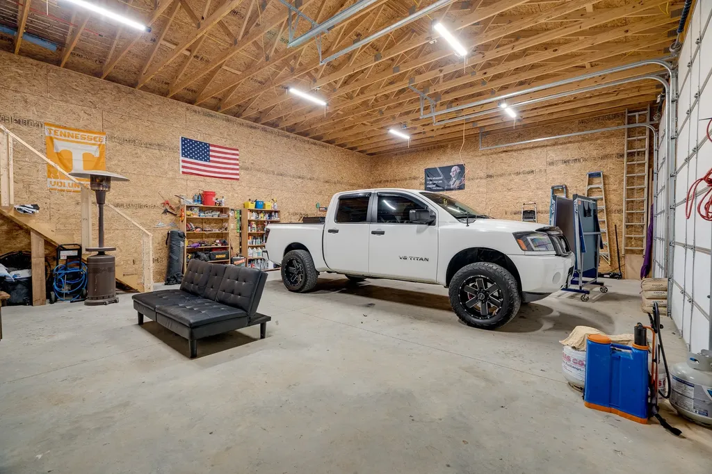 14 Ashley Court Lawrenceburg TN 38464