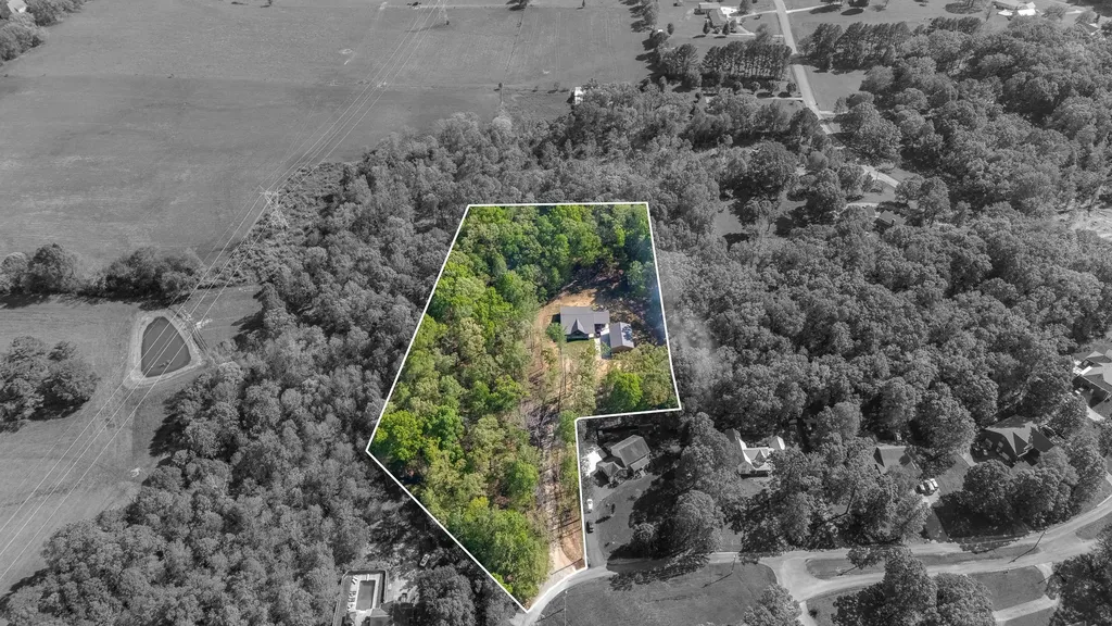 14 Ashley Court Lawrenceburg TN 38464
