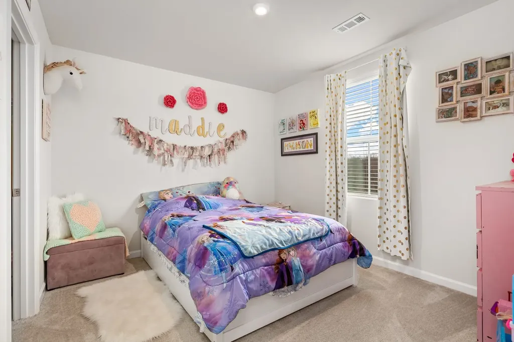 2450 Brokeshire Drive White House TN 37188