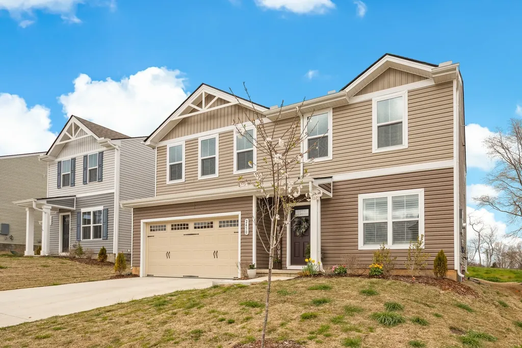 2450 Brokeshire Drive White House TN 37188