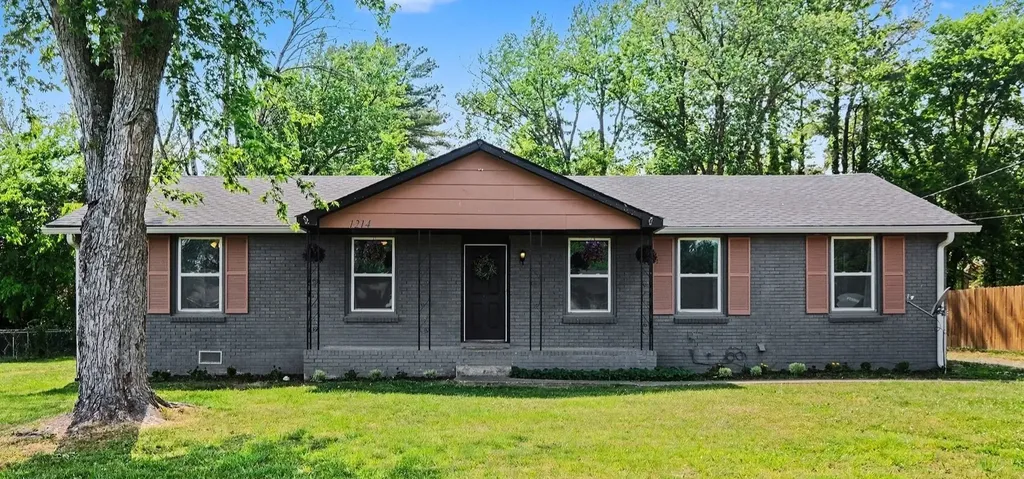 1214 Rutherford Street Murfreesboro TN 37130