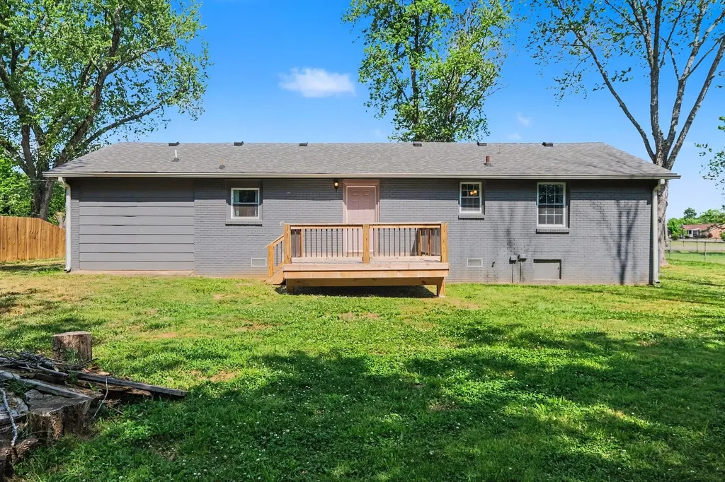 1214 Rutherford Street Murfreesboro TN 37130