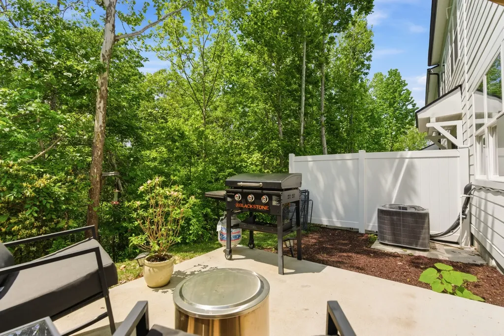 6006 Mill Tree Court Nashville TN 37221