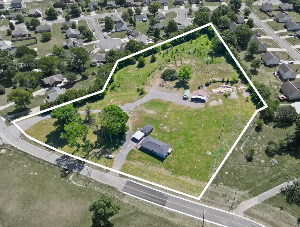 427 Rome Pike Lebanon TN 37087