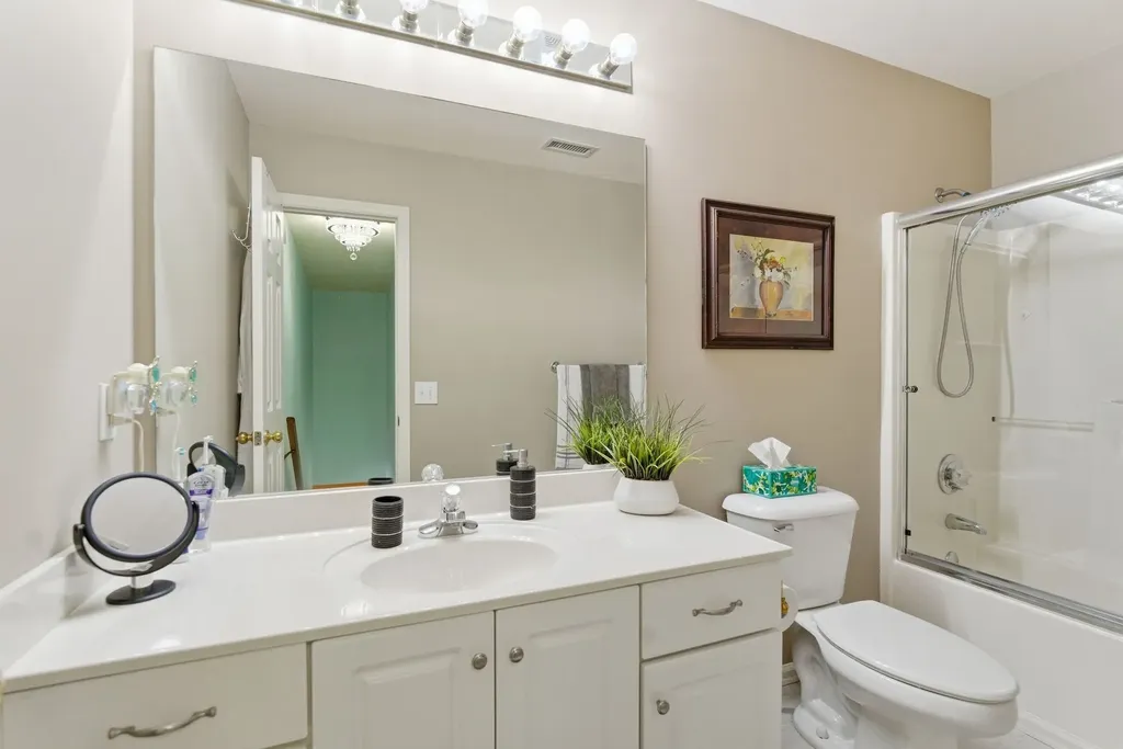 203 Black Hawk Way Murfreesboro TN 37127
