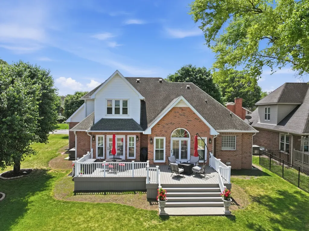 203 Black Hawk Way Murfreesboro TN 37127