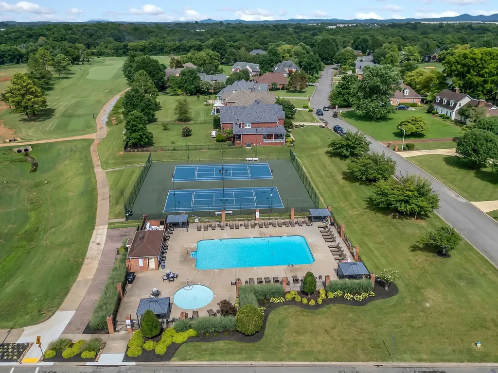203 Black Hawk Way Murfreesboro TN 37127