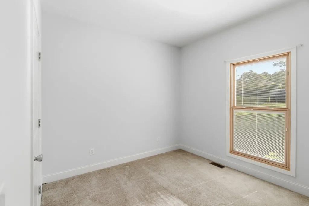 2010 Rebekah Drive Greenbrier TN 37073