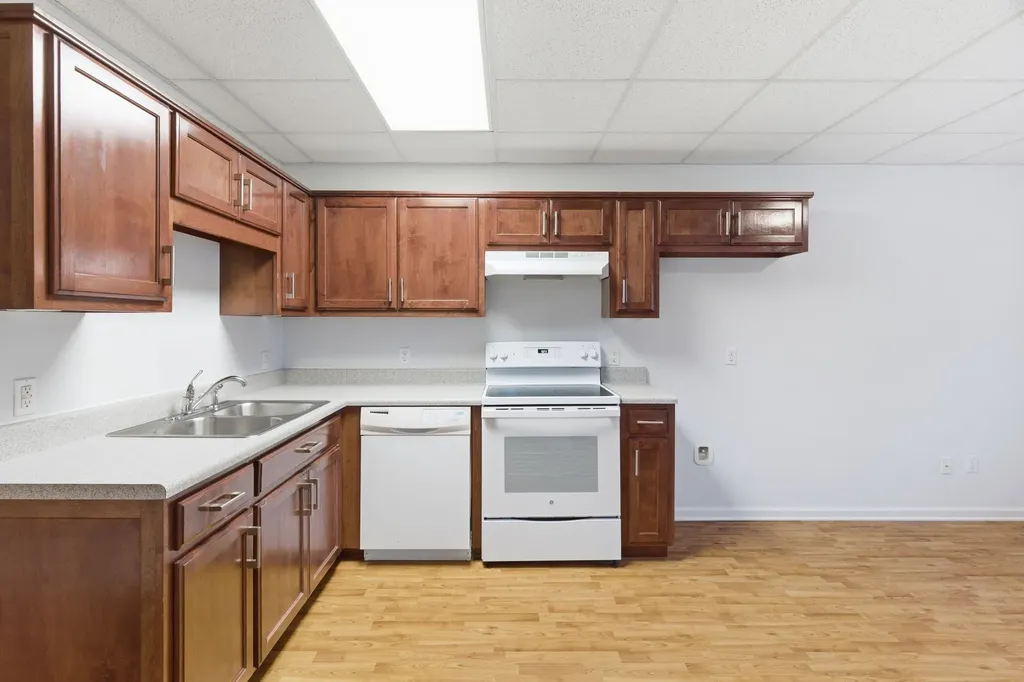 2010 Rebekah Drive Greenbrier TN 37073