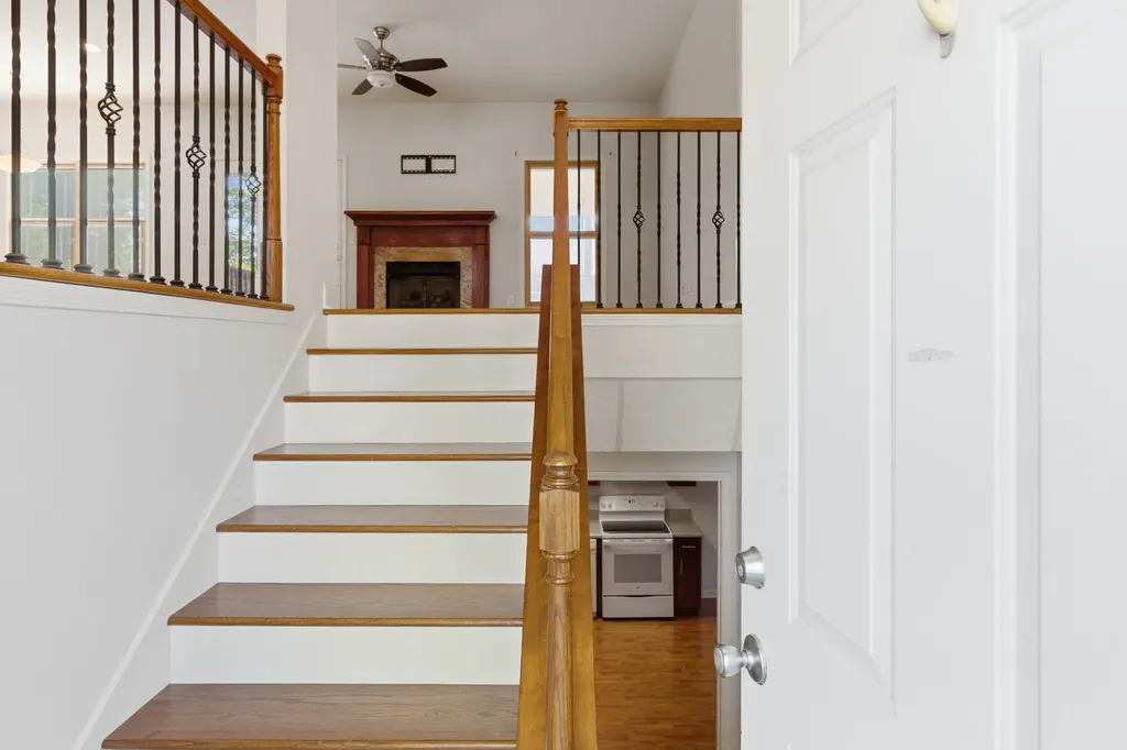 2010 Rebekah Drive Greenbrier TN 37073