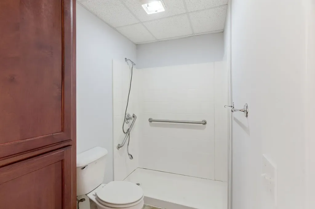 2010 Rebekah Drive Greenbrier TN 37073