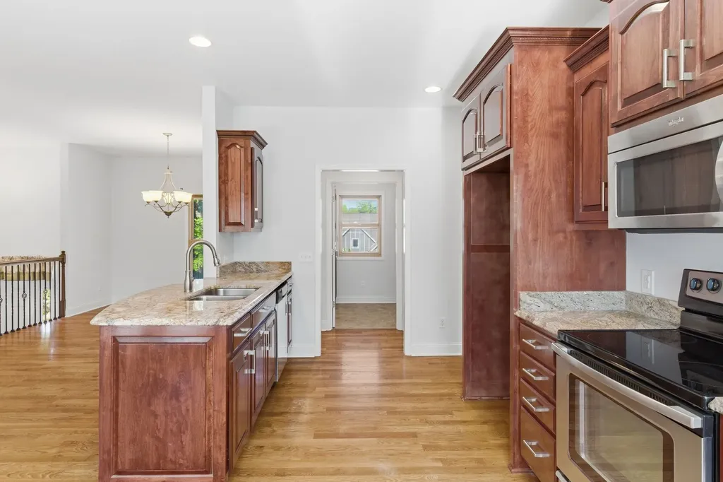 2010 Rebekah Drive Greenbrier TN 37073
