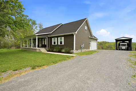 1885 Oak Grove Road Red Boiling Springs TN 37150