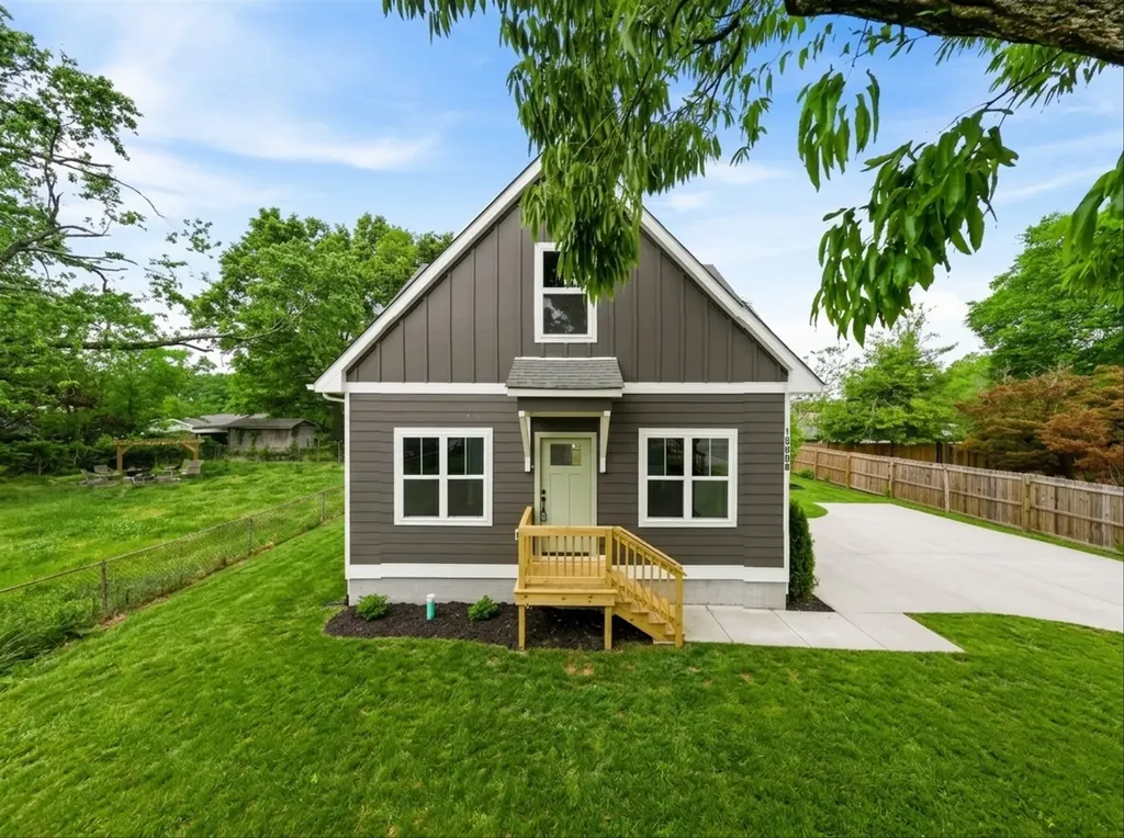 1000 Bryan Street Old Hickory TN 37138