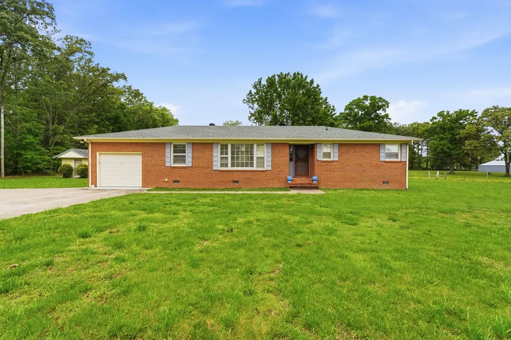 194 Hickory Drive Manchester TN 37355
