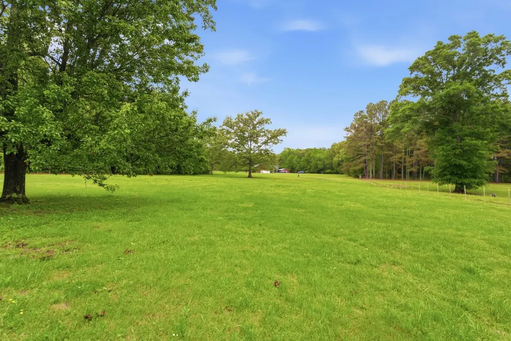 194 Hickory Drive Manchester TN 37355