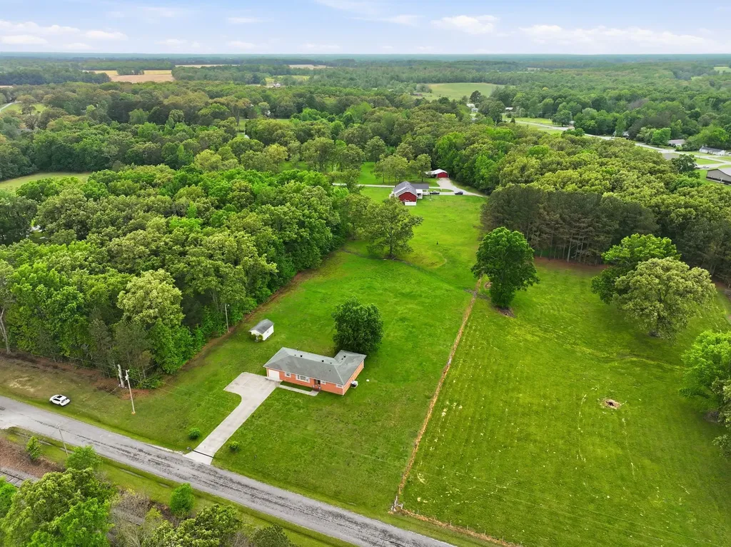 194 Hickory Drive Manchester TN 37355