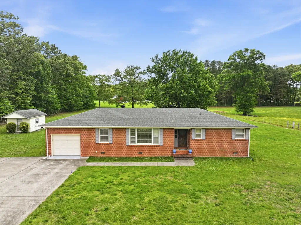 194 Hickory Drive Manchester TN 37355