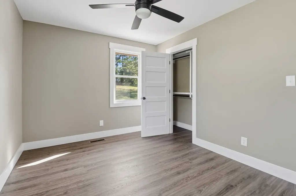 2525 Williamsport Pike Columbia TN 38401