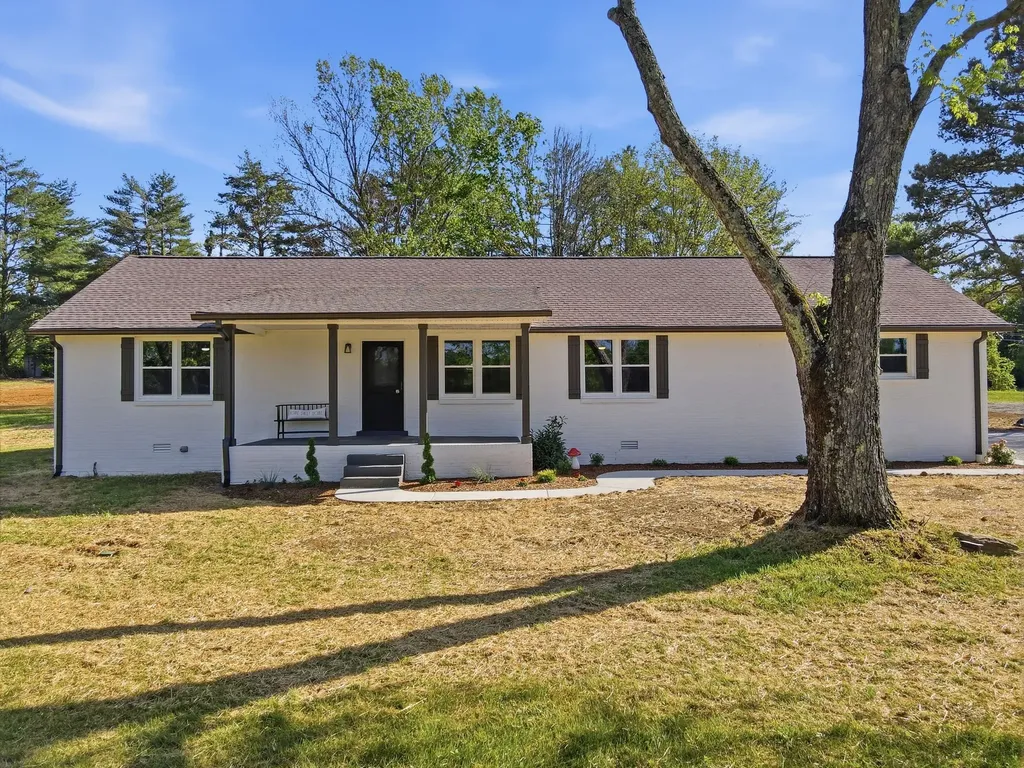 2525 Williamsport Pike Columbia TN 38401
