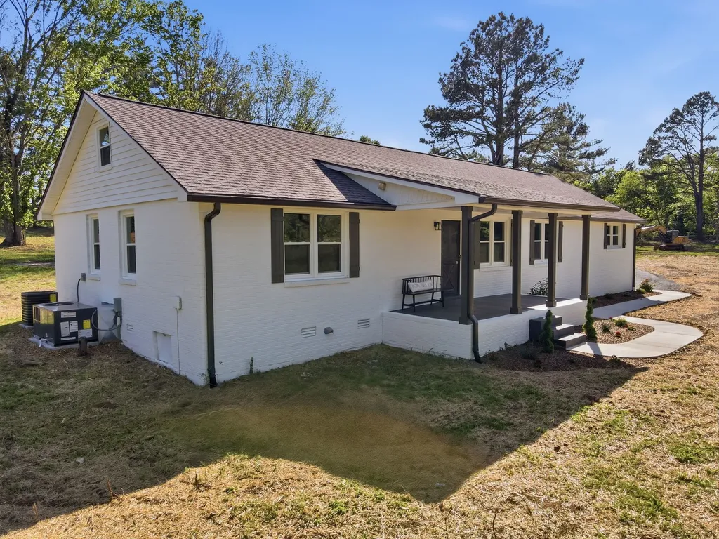 2525 Williamsport Pike Columbia TN 38401