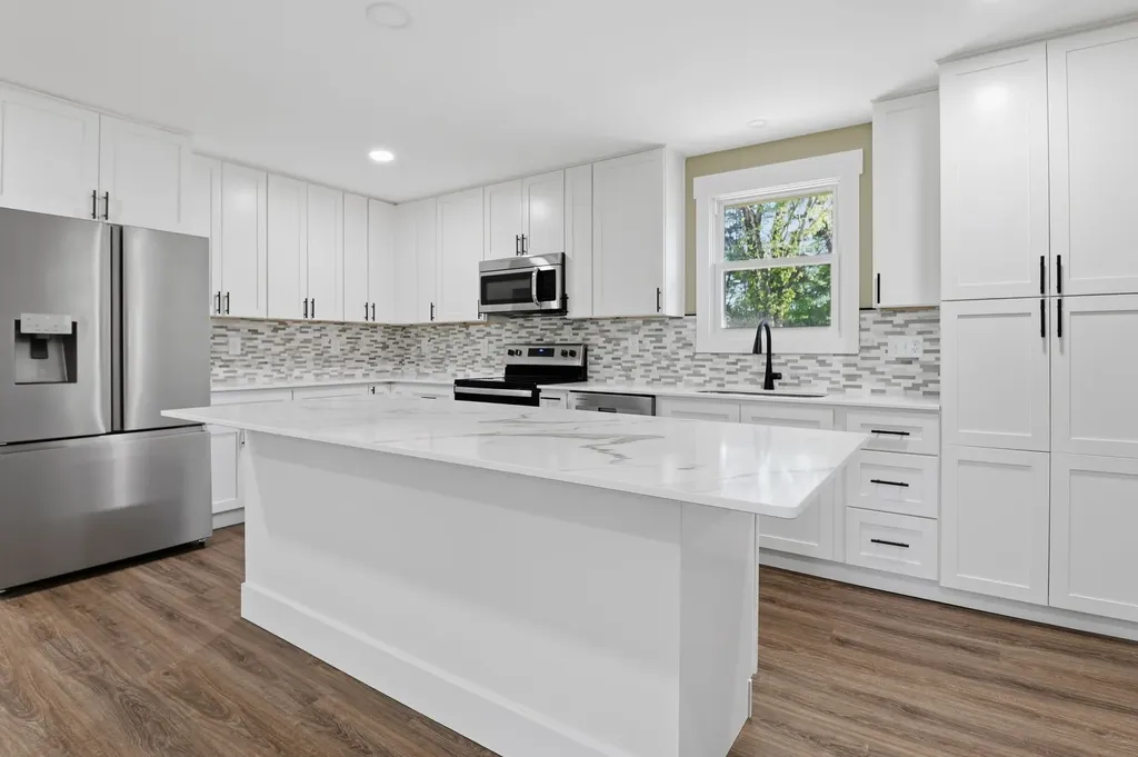 2525 Williamsport Pike Columbia TN 38401