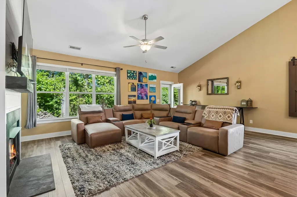 276 Griffin Lane Gallatin TN 37066