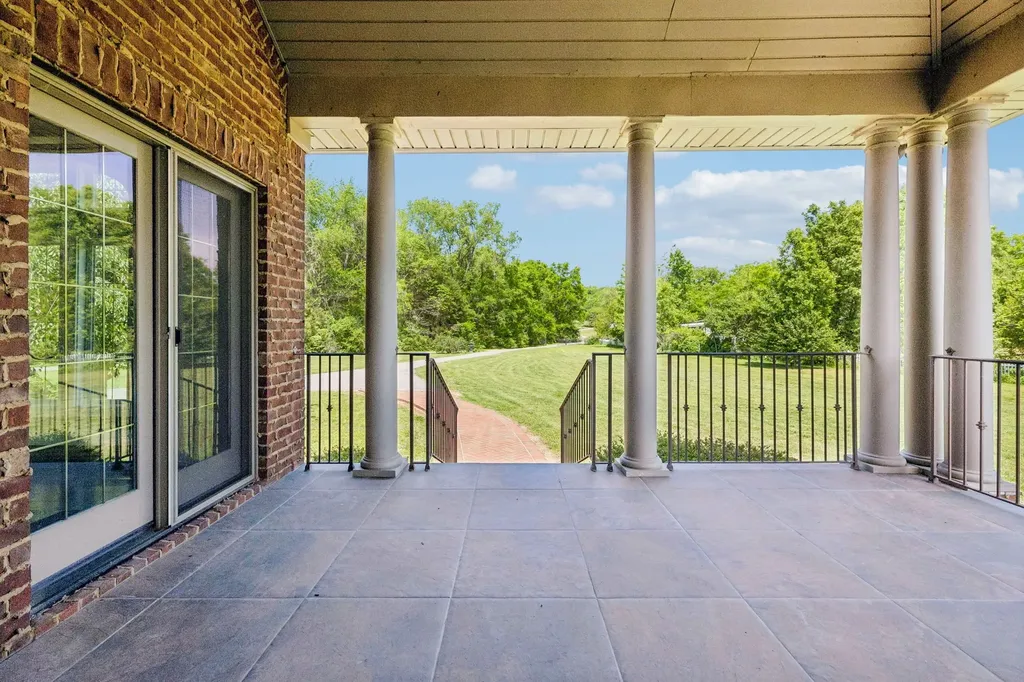 2836 Academy Road Lebanon TN 37087