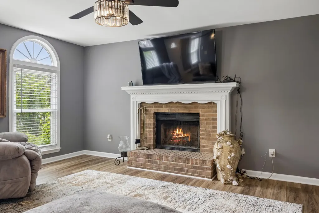 109 Rocky Drive Columbia TN 38401