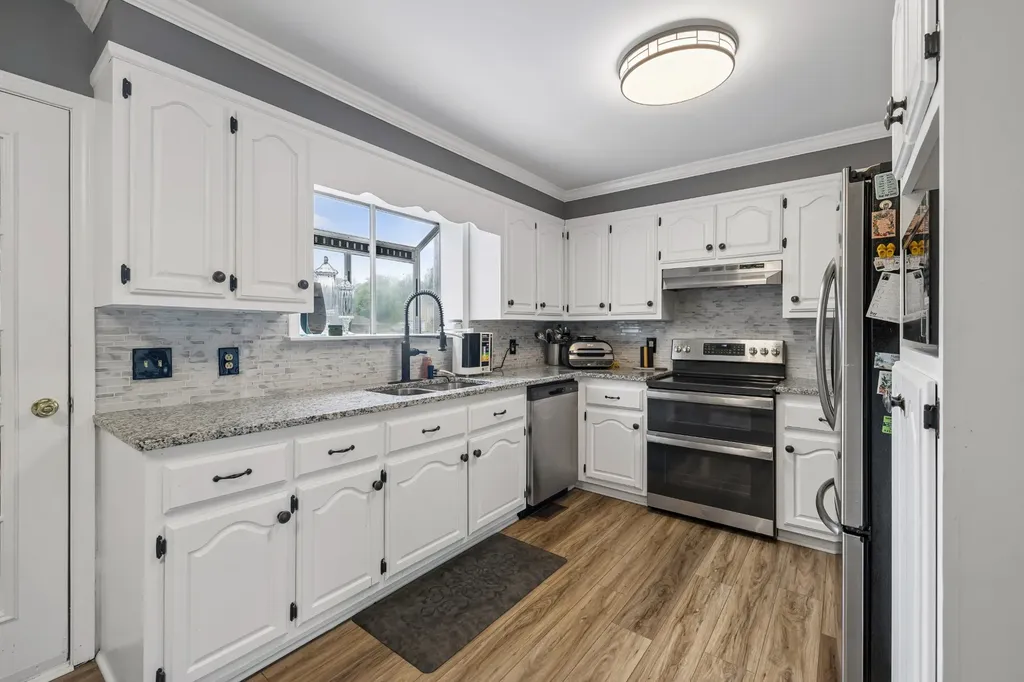 109 Rocky Drive Columbia TN 38401