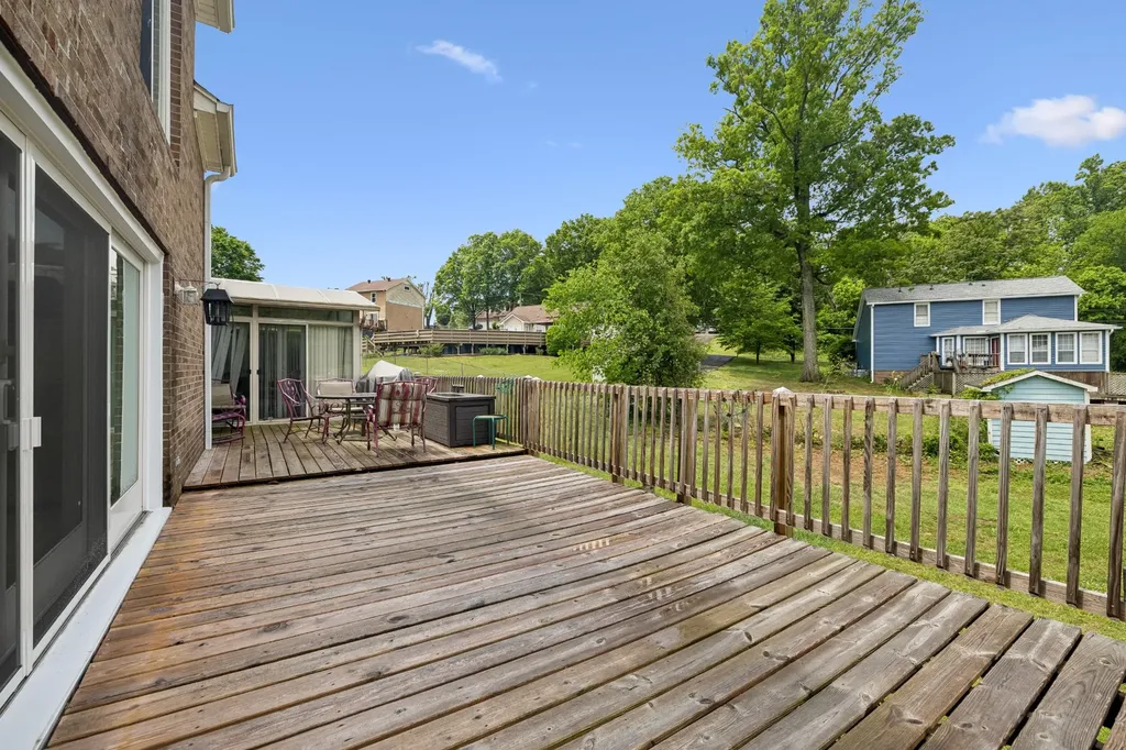 109 Rocky Drive Columbia TN 38401