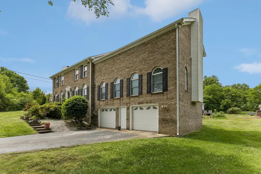 109 Rocky Drive Columbia TN 38401