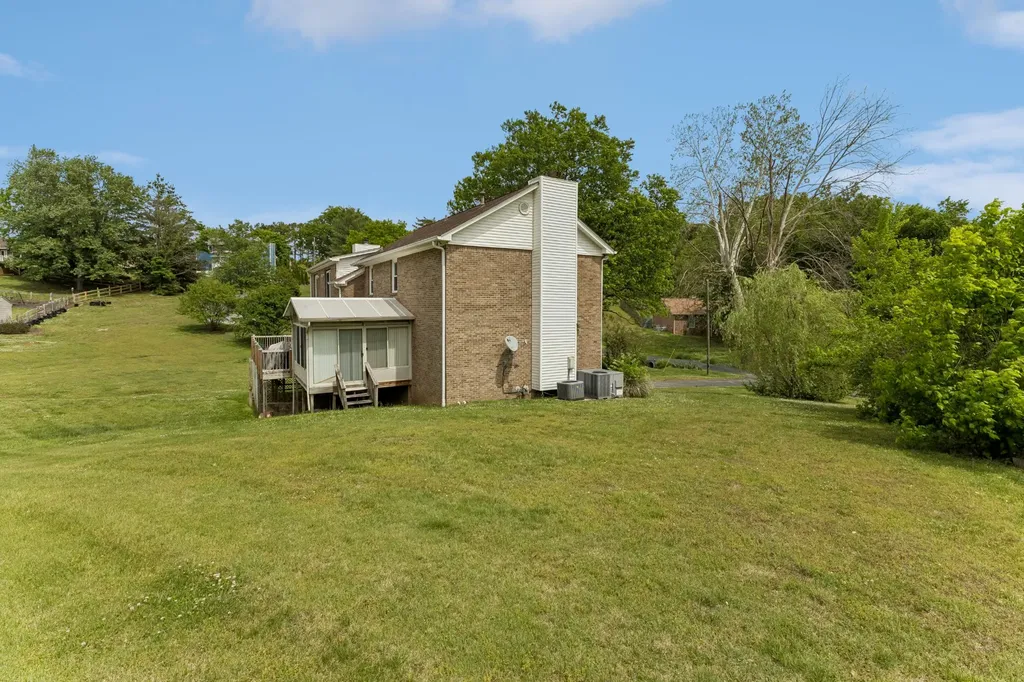 109 Rocky Drive Columbia TN 38401