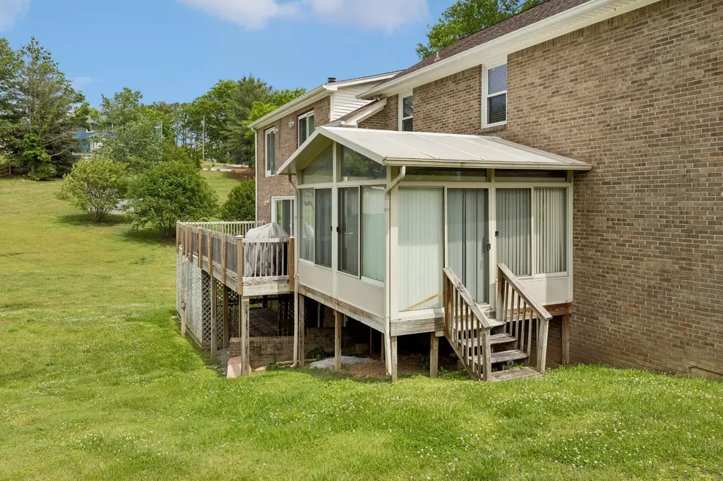 109 Rocky Drive Columbia TN 38401