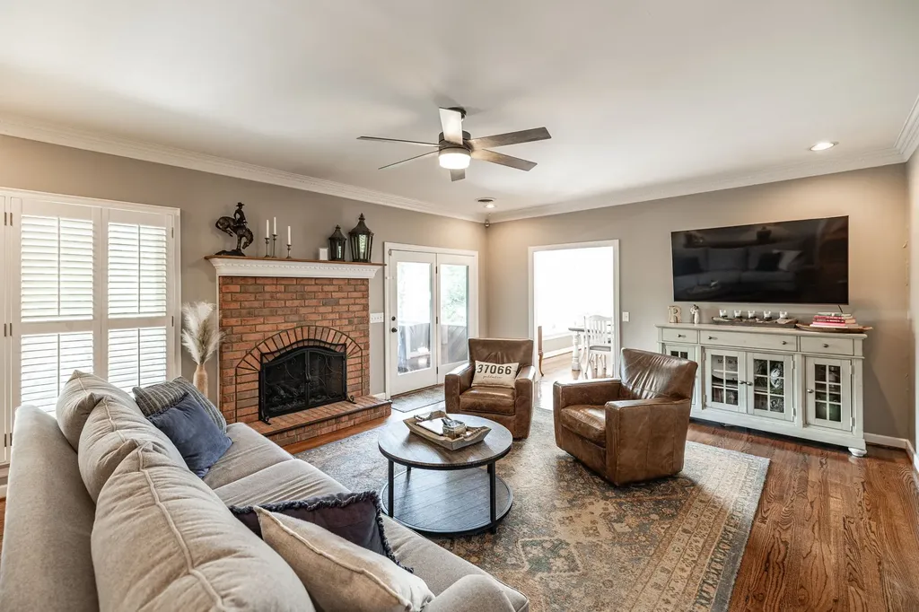 137 Mimosa Drive Gallatin TN 37066