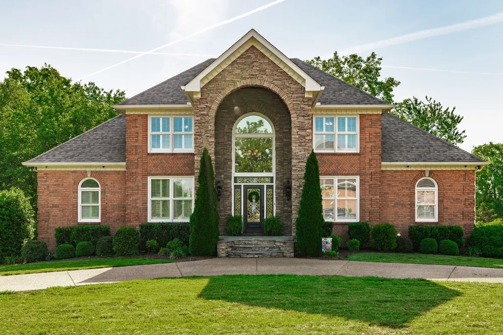 137 Mimosa Drive Gallatin TN 37066