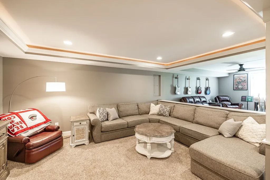 137 Mimosa Drive Gallatin TN 37066