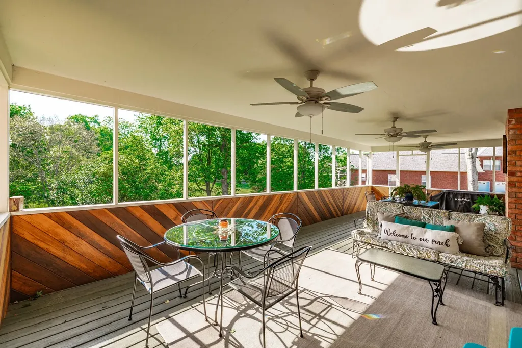 137 Mimosa Drive Gallatin TN 37066