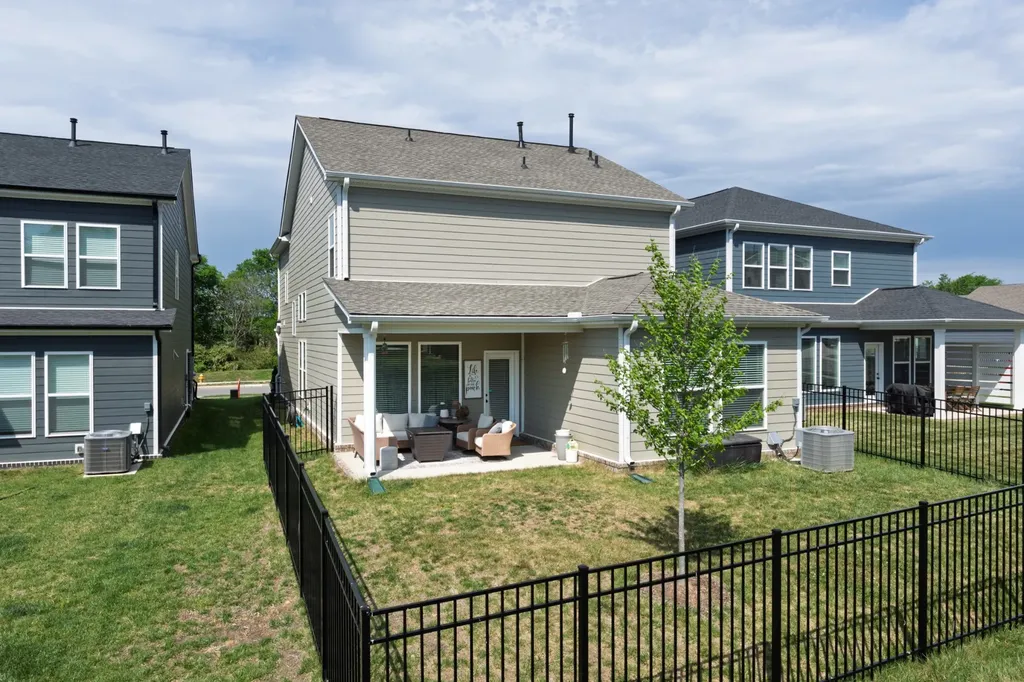 1200 Linn Cove Court Gallatin TN 37066