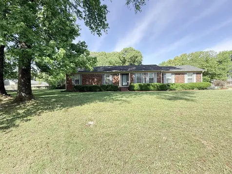 151 Netherwood Drive Jackson TN 38305