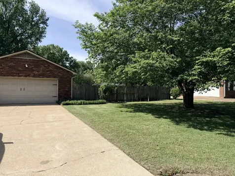 151 Netherwood Drive Jackson TN 38305
