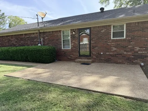 151 Netherwood Drive Jackson TN 38305