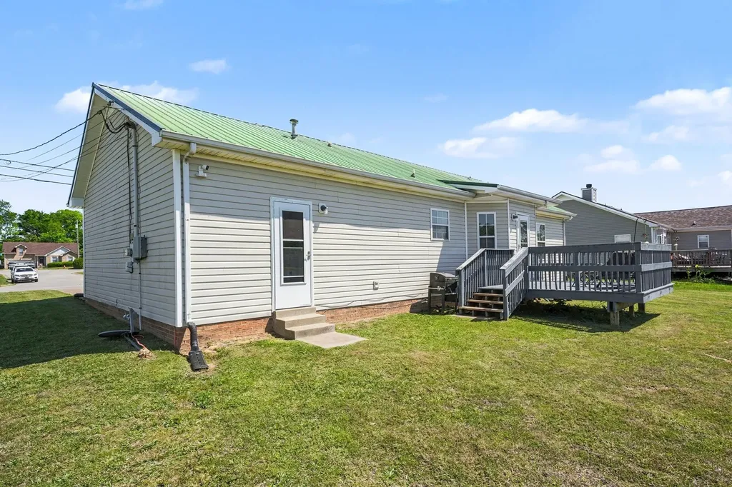 1272 Barbee Lane Clarksville TN 37042