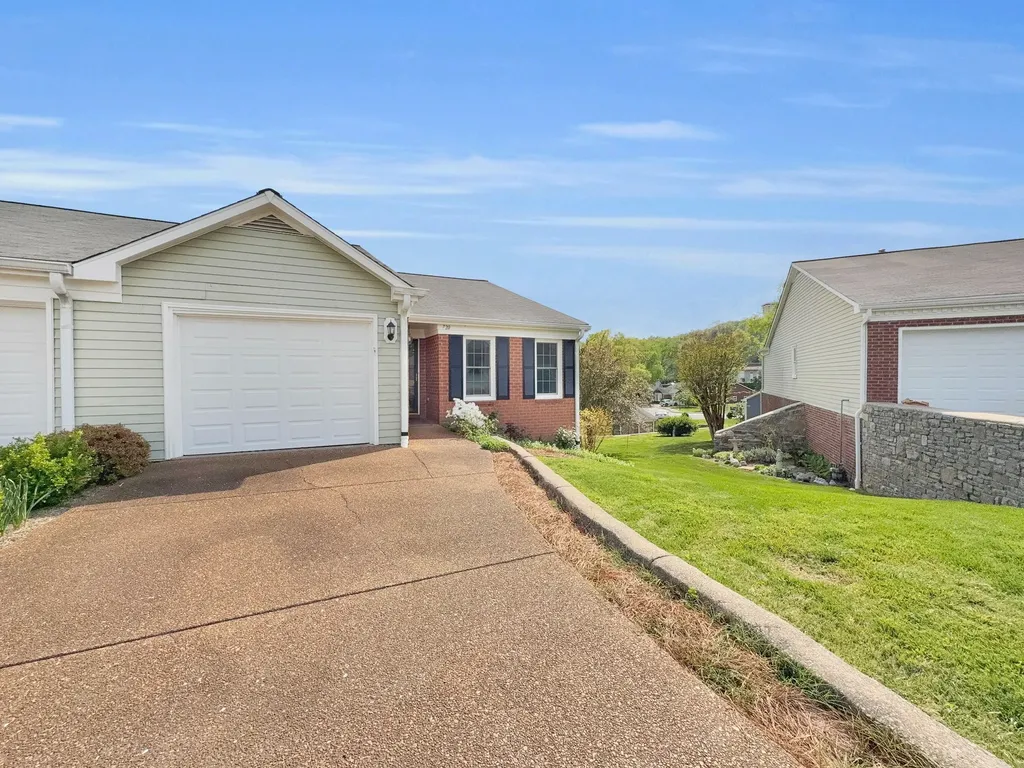 720 Mount Carmel Place Nashville TN 37205