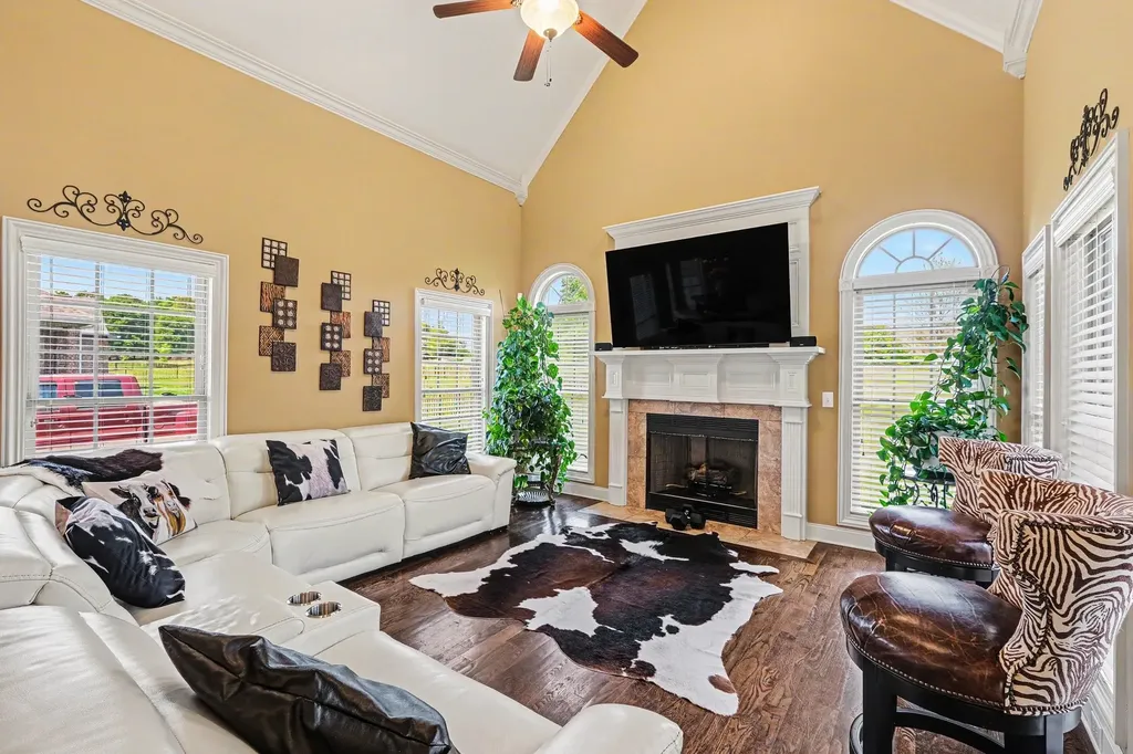 4147 Ironwood Drive Greenbrier TN 37073