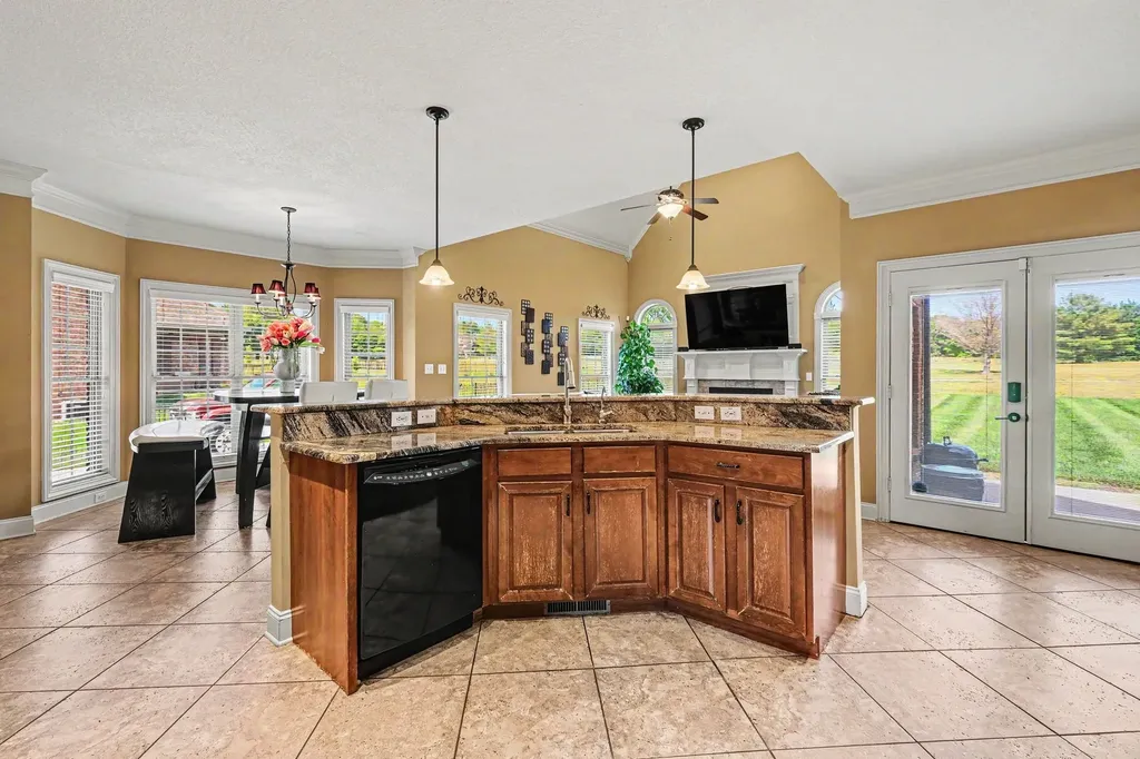 4147 Ironwood Drive Greenbrier TN 37073